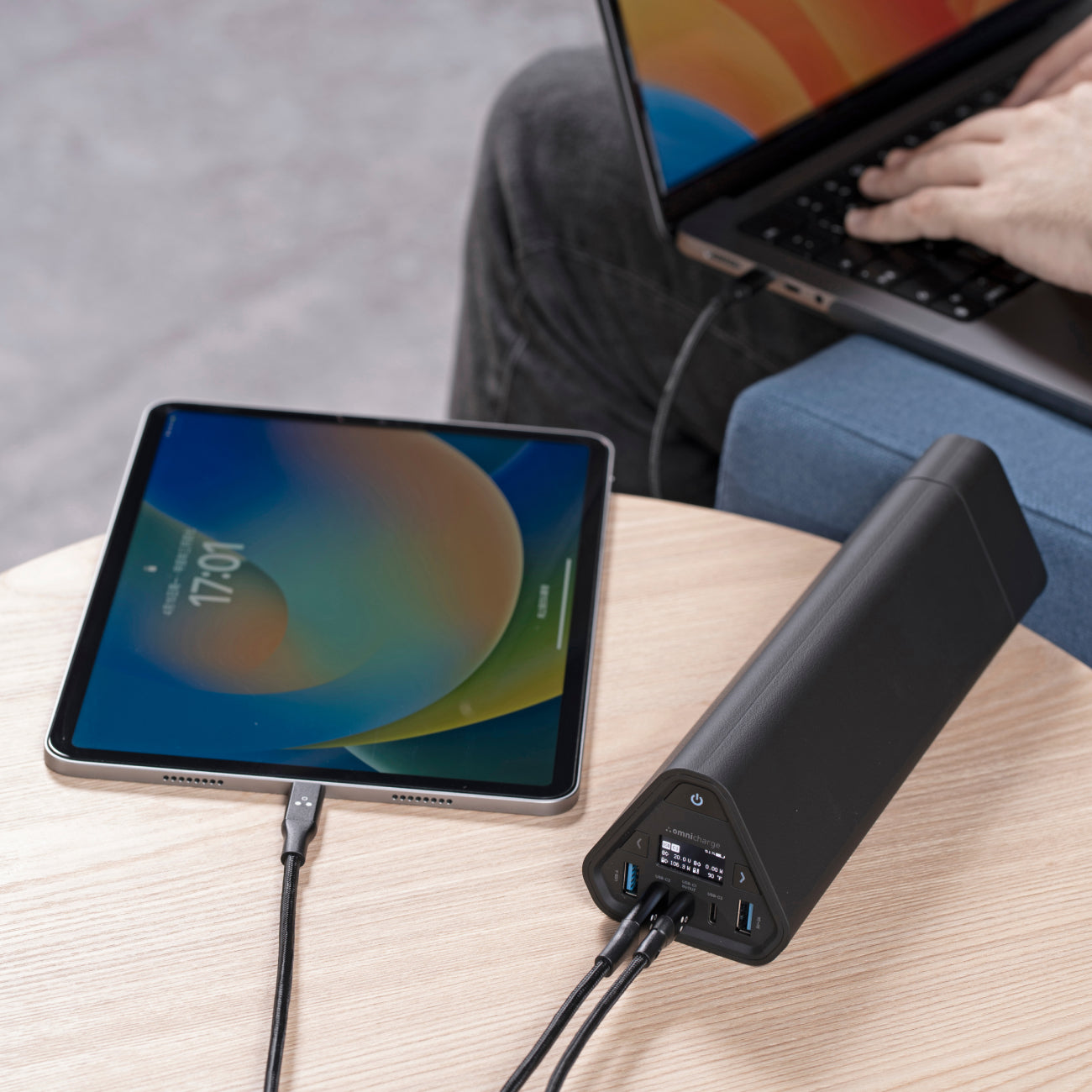 Omnicharge Omni 40+ portable power bank gallery image 6