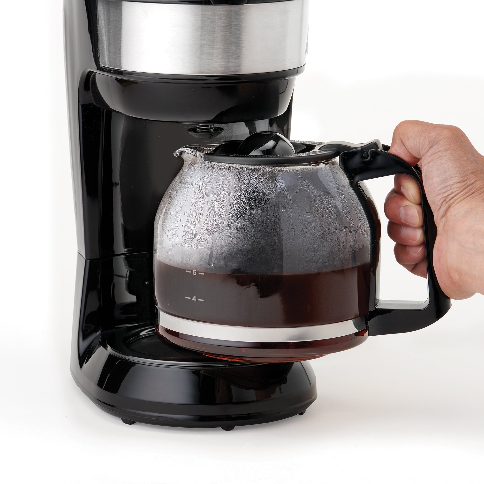 Betty Crocker 12 Cup Coffee Maker, Black and Silver, 1.9-qt