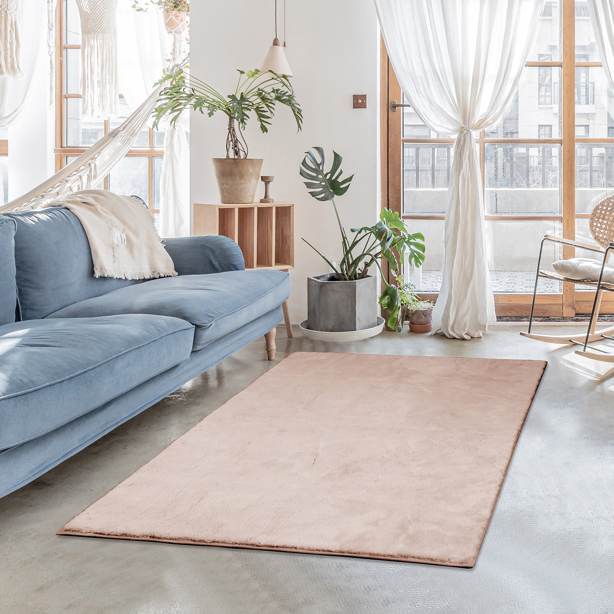 Faux Rabbit Fur Rug, 4-ft x 6-ft.