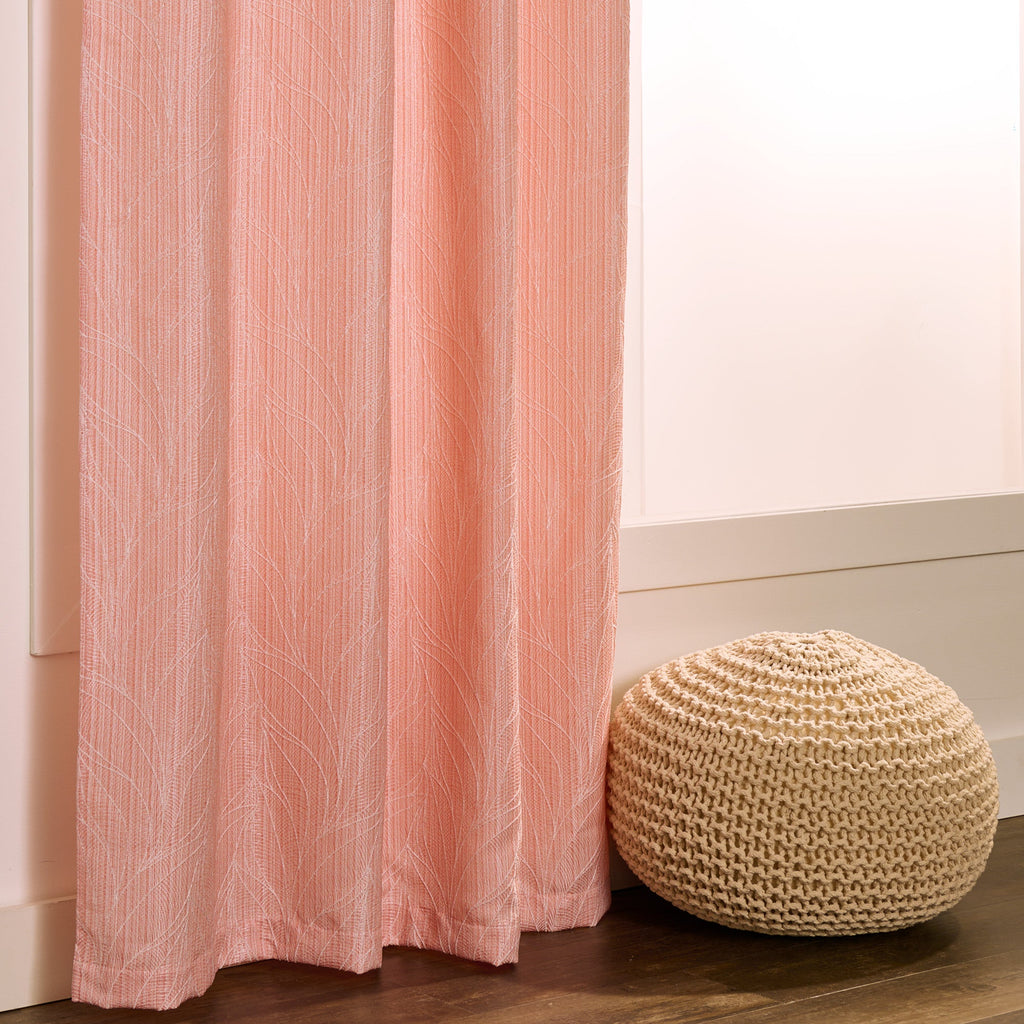 HomeStyles Raise Jacquard Curtain, 54-in x 84-in.