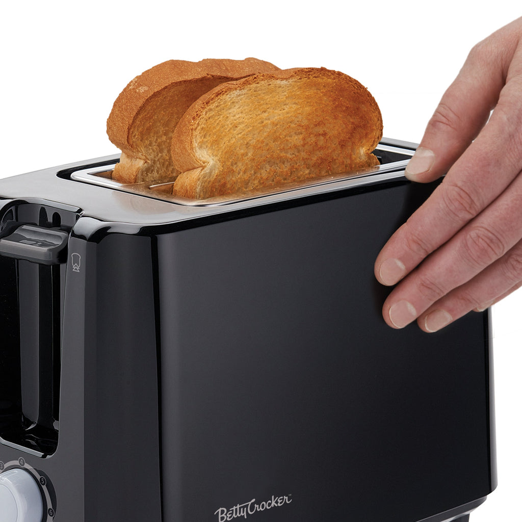 Betty Crocker Plastic 2-Slice Toaster with Automatic Shut-off, Black
